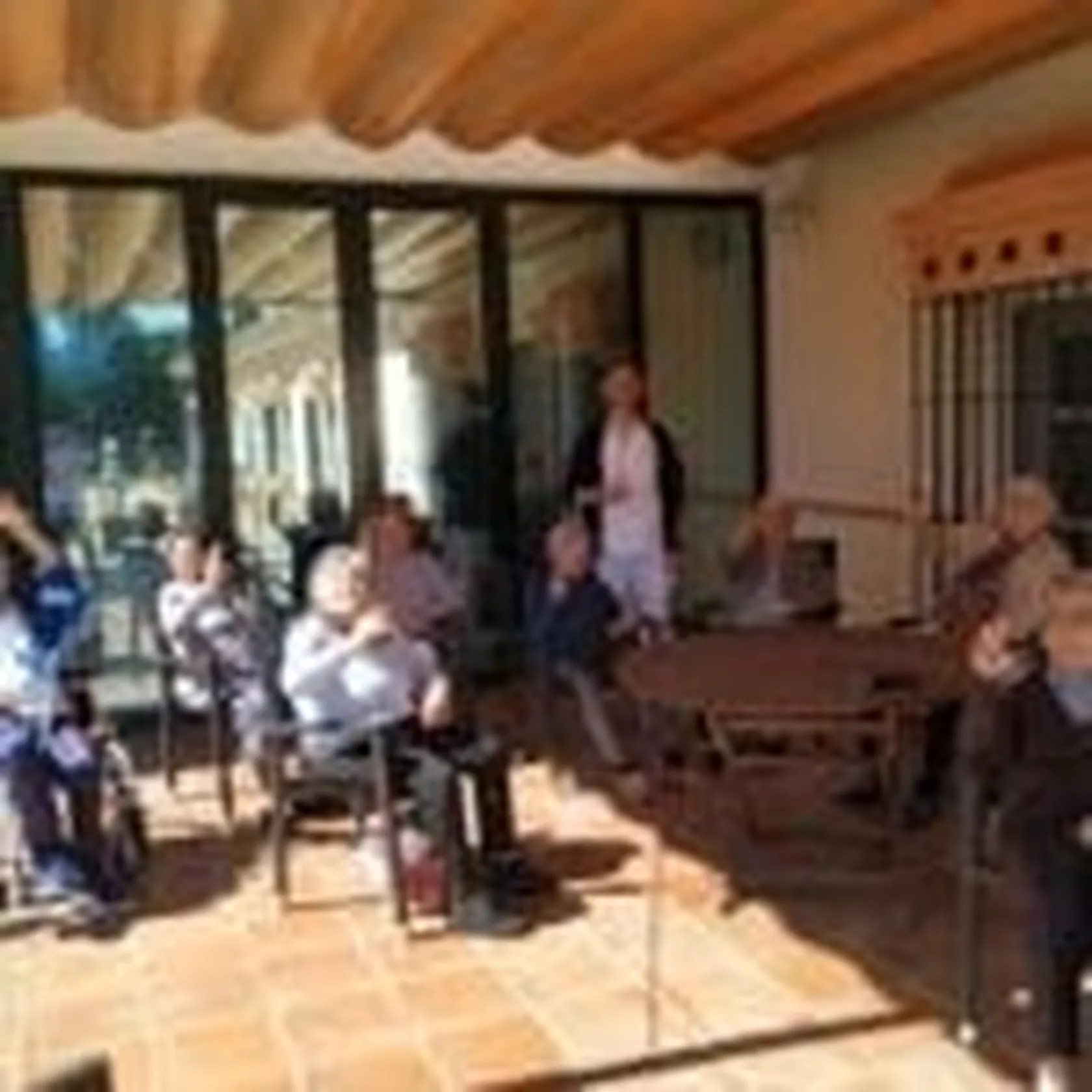 DomusVi-Fuentesol-Charla-coronavirus-150x150.jpg