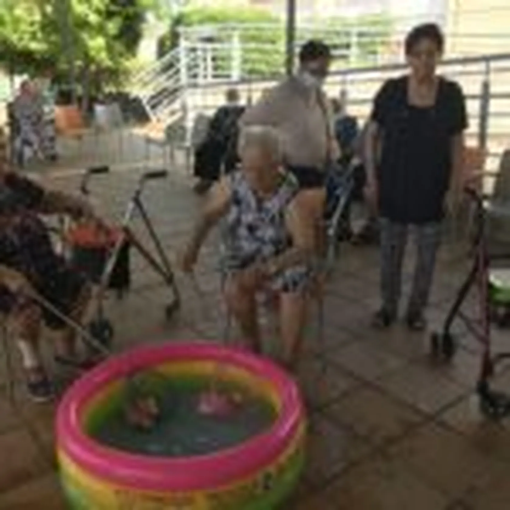 DOMUS-VI-QUIJORNA-DIA-ABUELOLIMPIADAS-6-1-150x150.jpg