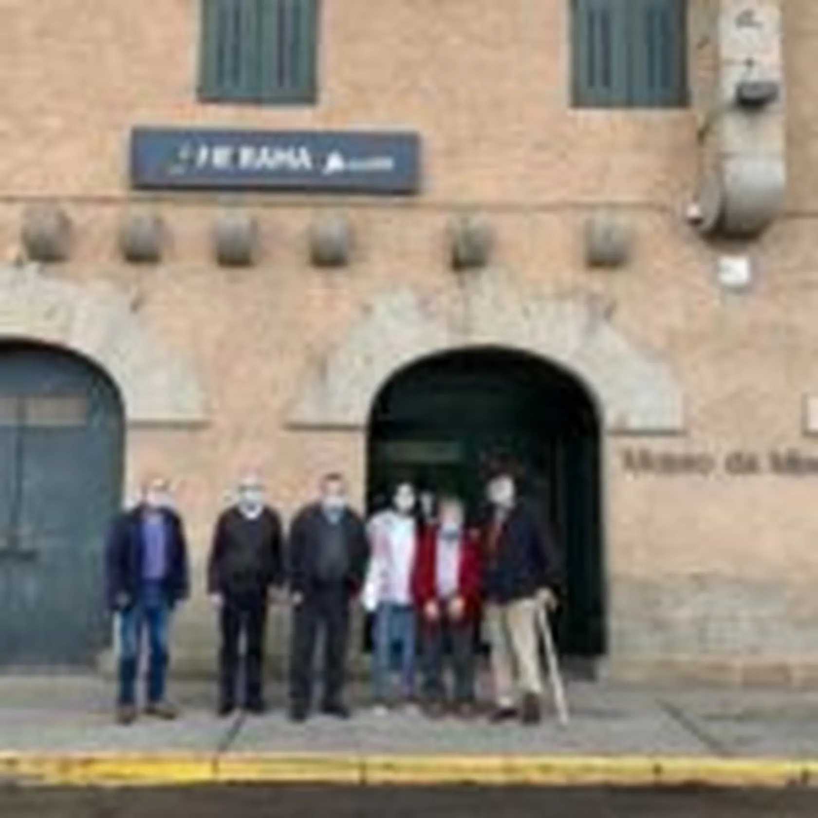 thumbnail_IMG_2195-150x150.jpg