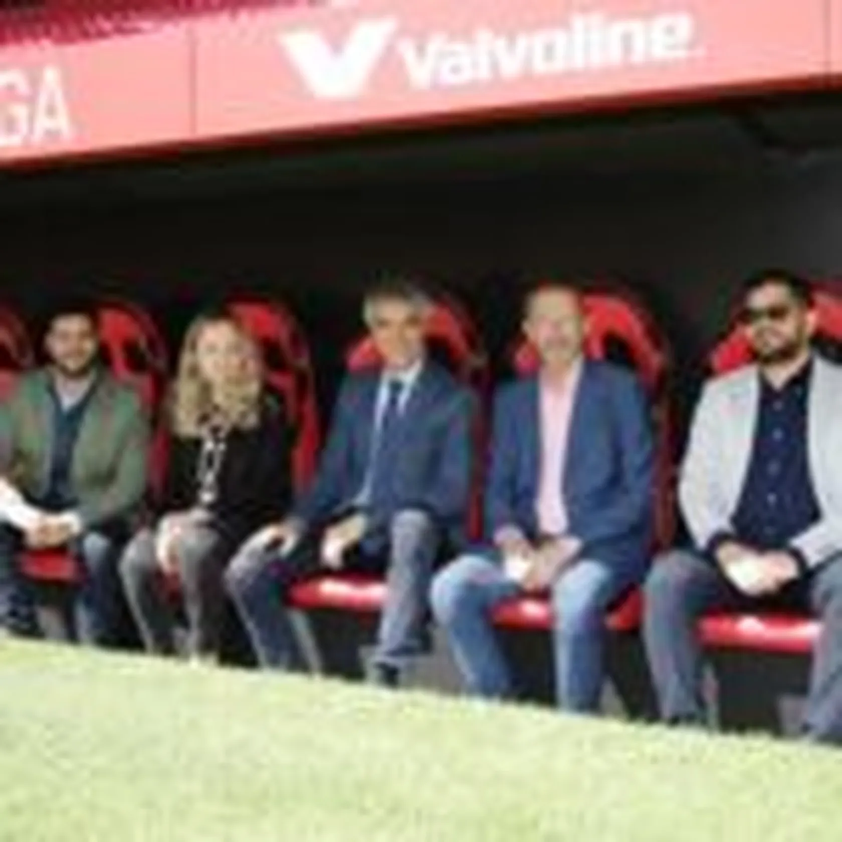 Convenio-Sevilla-FC-DomusVi-Alcala-de-Guadaira-150x150.jpg