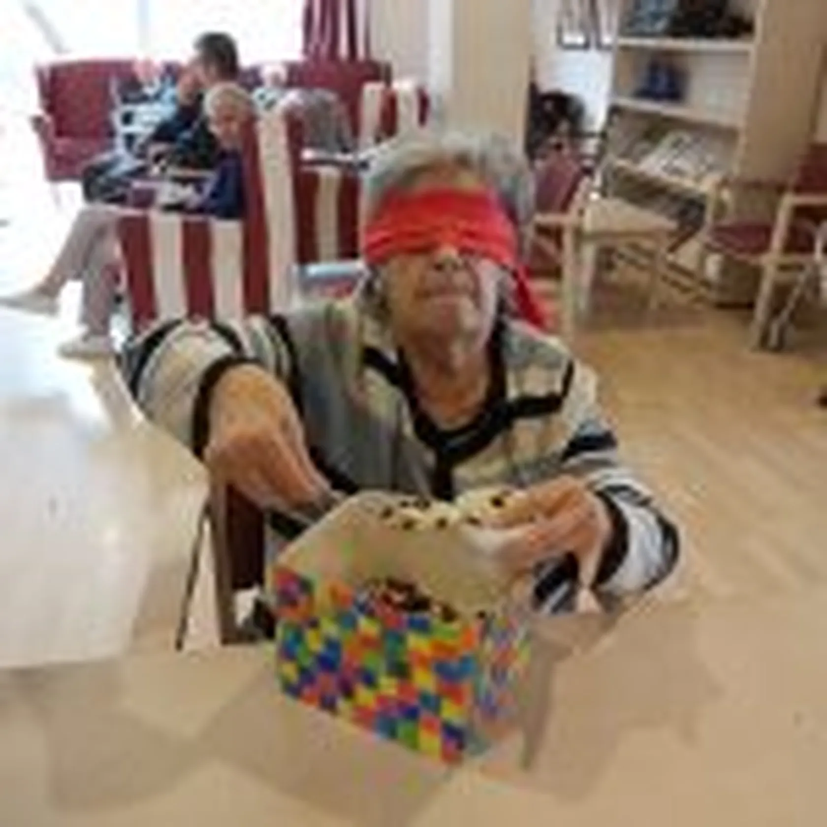 buscando-150x150.jpg