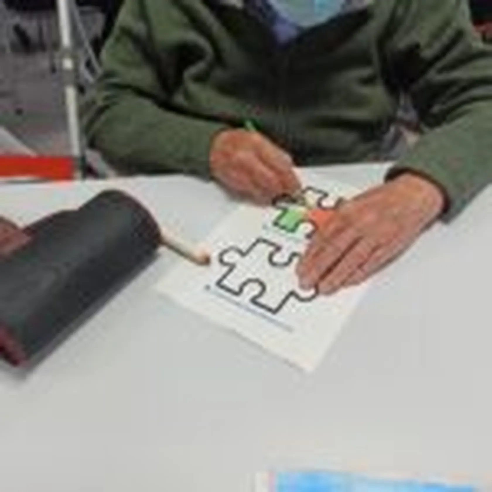 DIA-DEL-AUTISMO-DOMUSVI-VALDEMORO-2-150x150.jpg
