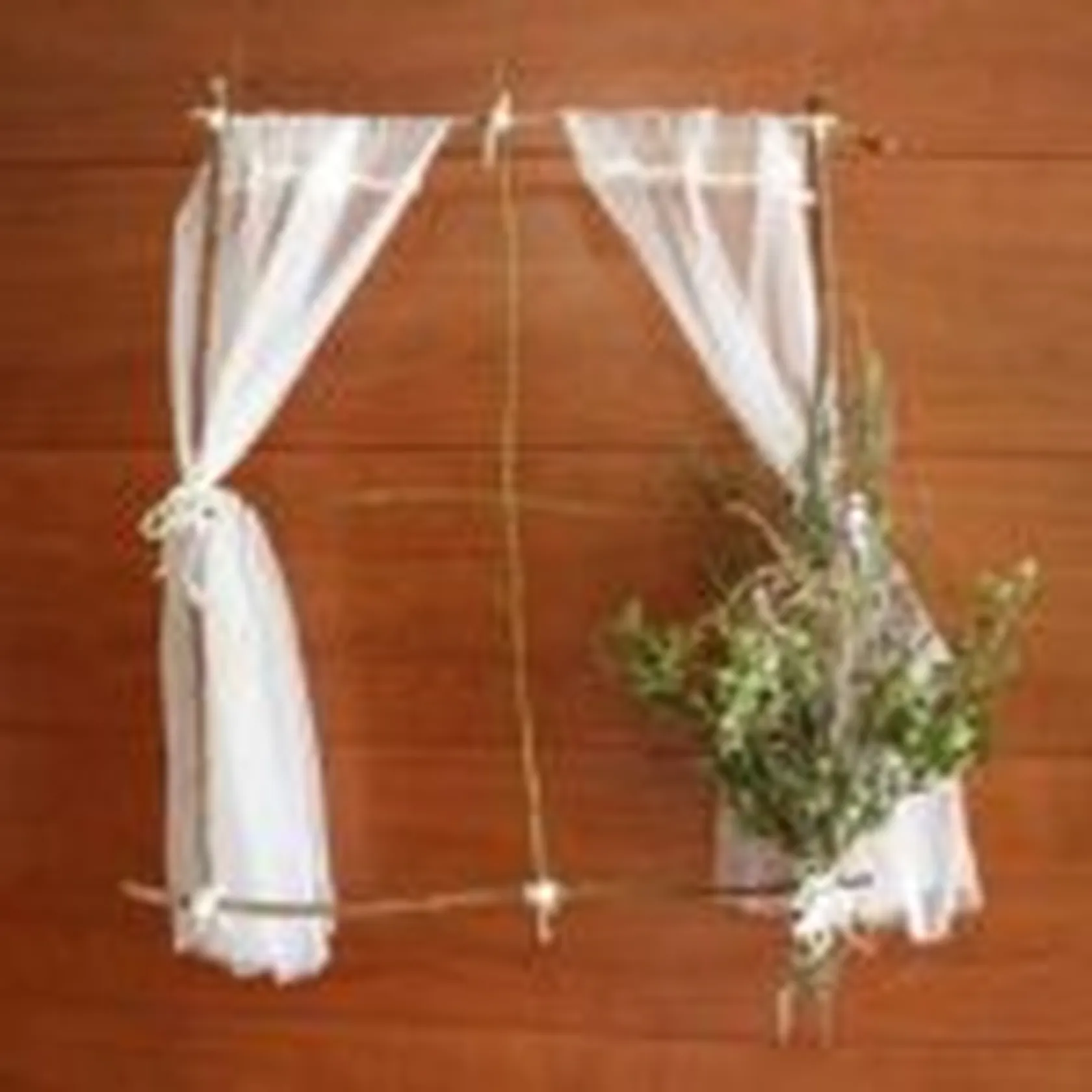 Decoracion-otono-DomusVi-Santa-Pola-5-150x150.jpg