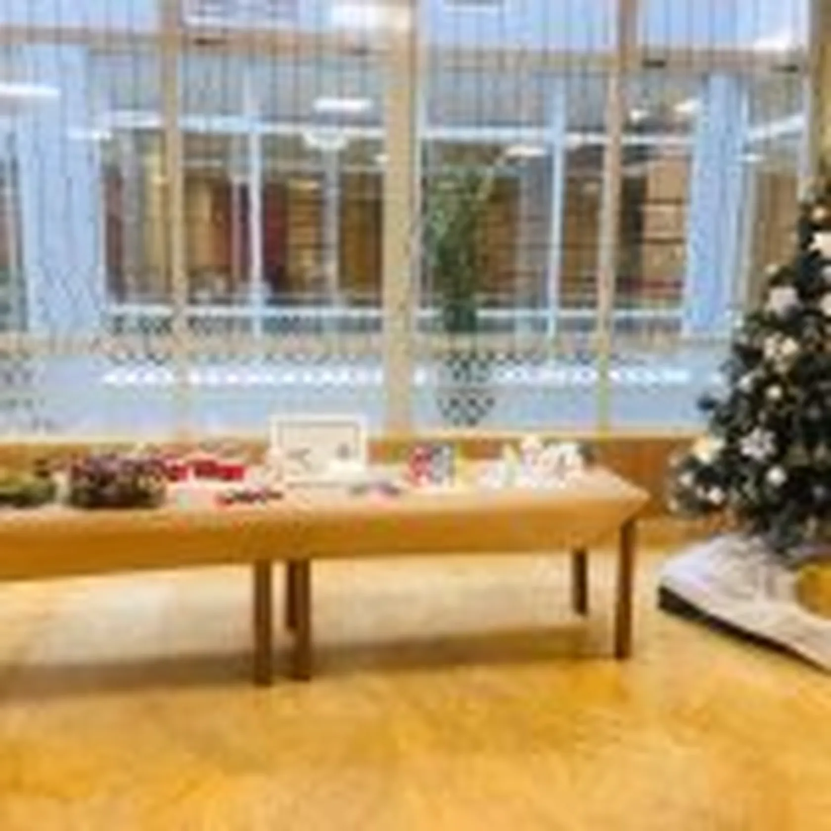 DomusVi-Valdemoro-mercadillo-navideño-6-150x150.jpeg