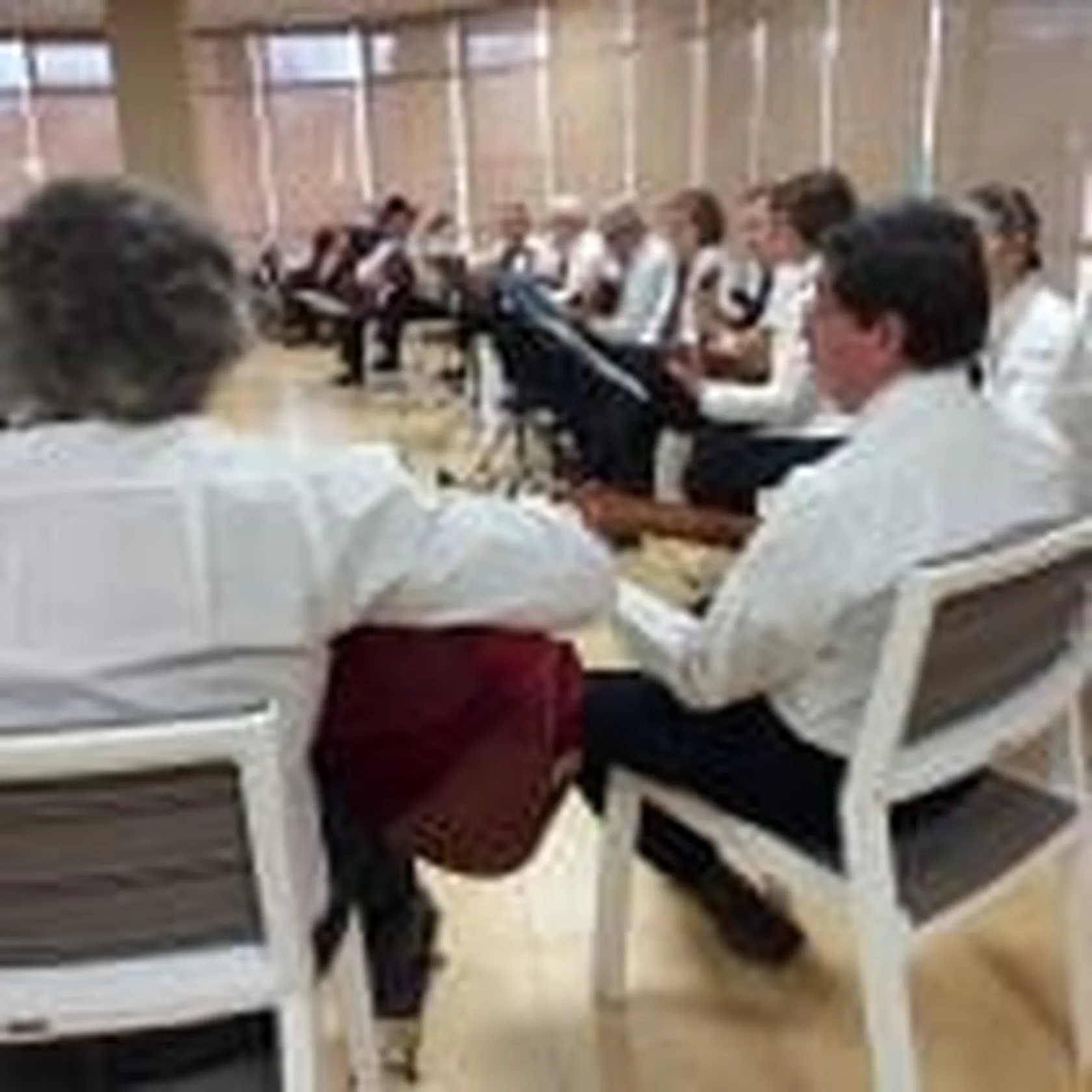 DomusVi-Valdemoro-grupo-guitarras-Ilusión-3-150x150.jpg