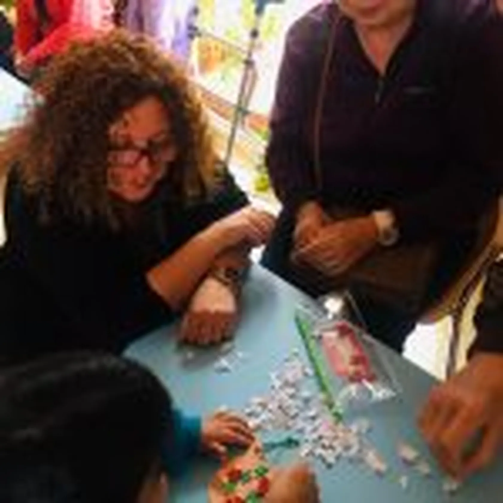 DomusVi-Valdemoro-visita-a-Escuela-Infantil-Ailantos-9-150x150.jpeg