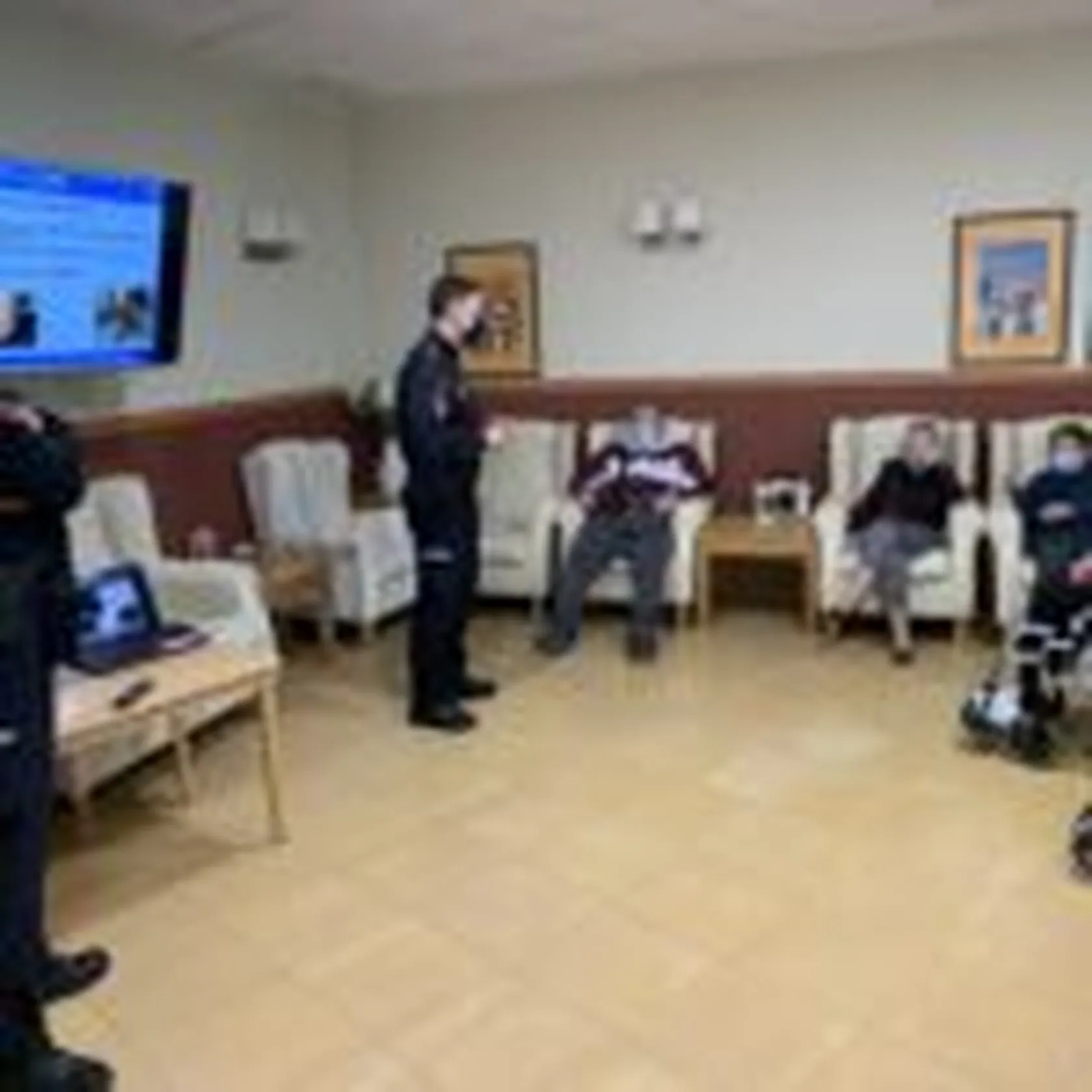 Charla-Plan-Mayor-de-Seguridad-DomusViSan-Lazaro-3-150x150.jpg