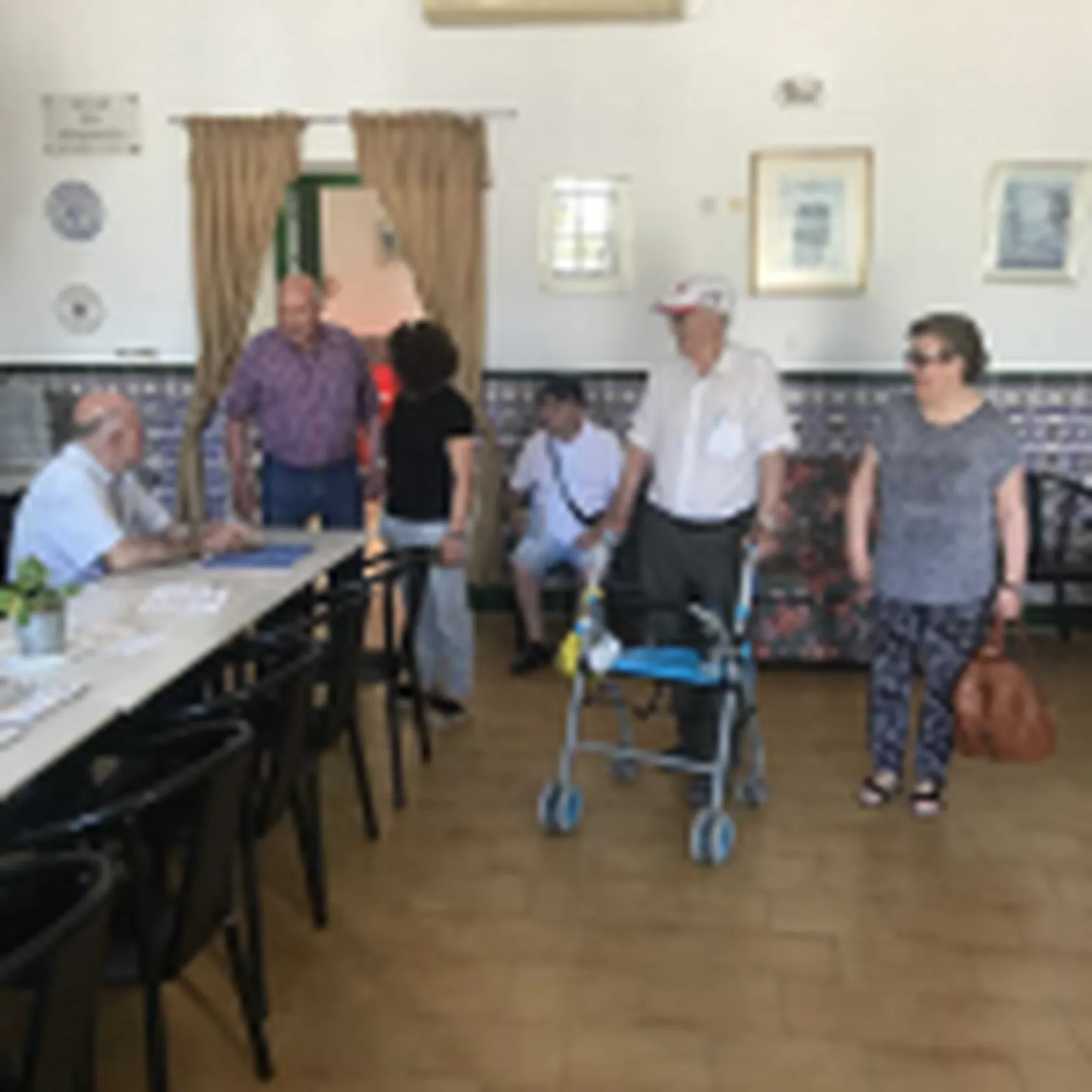 Residencia-de-mayores-150x150.png