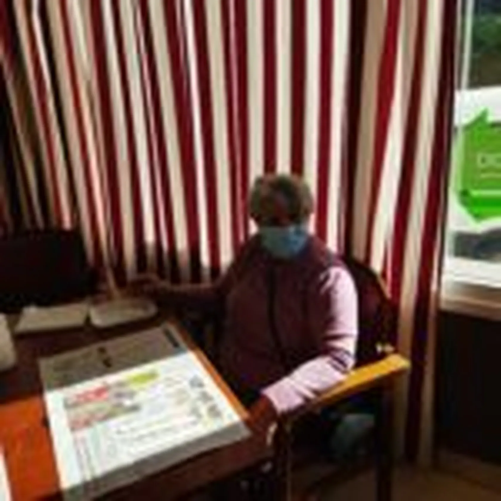 1637598016672-min-150x150.jpg