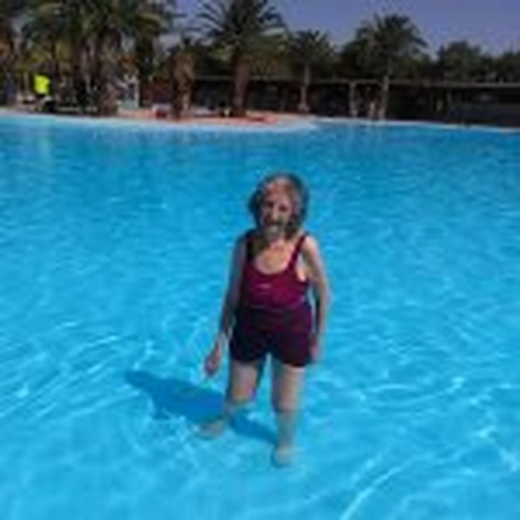 Piscina-Condes-de-Corbull-1d-150x150.jpg