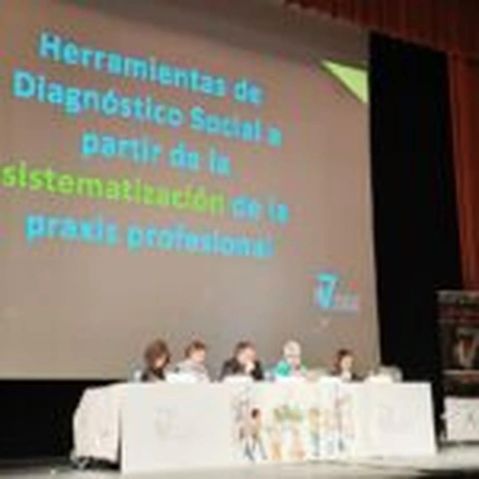 DomusVi-tres-cantos-jornadas-trabajo-social-3-150x150.jpg