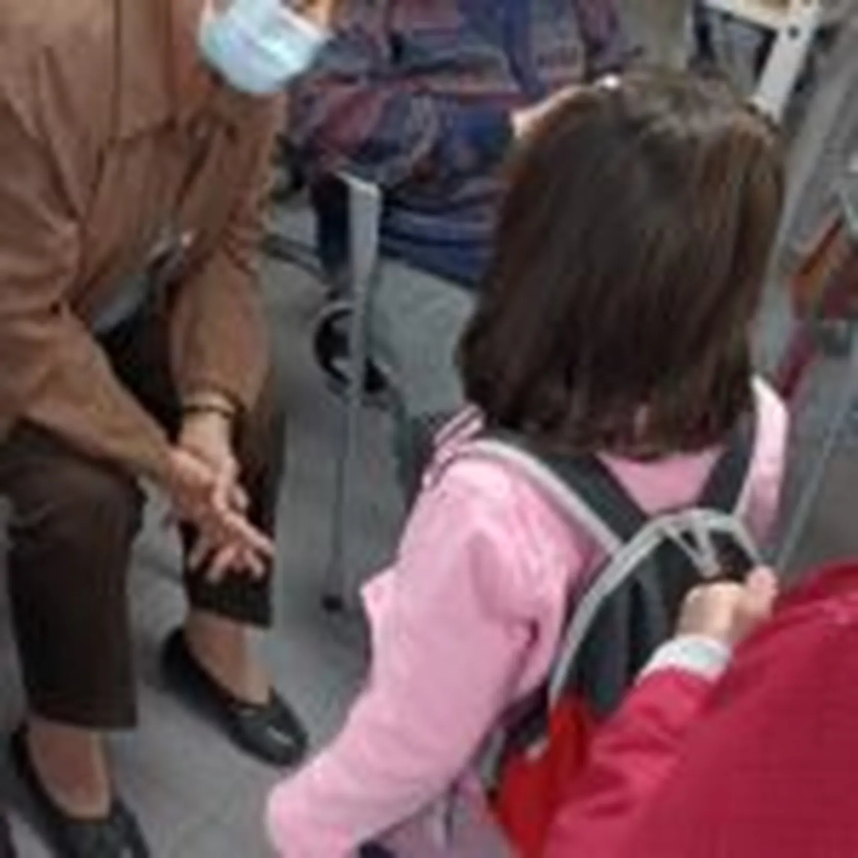 ENCUENTRO-INTERGENERACIONAL-COLEGIOS-2-150x150.jpg