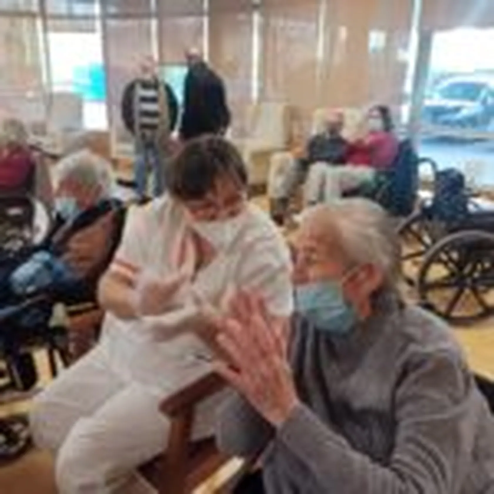 CUMPLEANOS-DEL-MES-DE-FEBRERO-DOMUSVI-VALDEMORO-2-150x150.jpg
