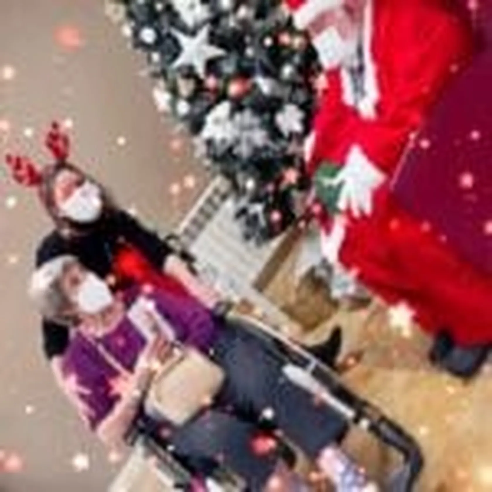 DomusVi-Valdemoro-Papa-Noel-4-150x150.jpg