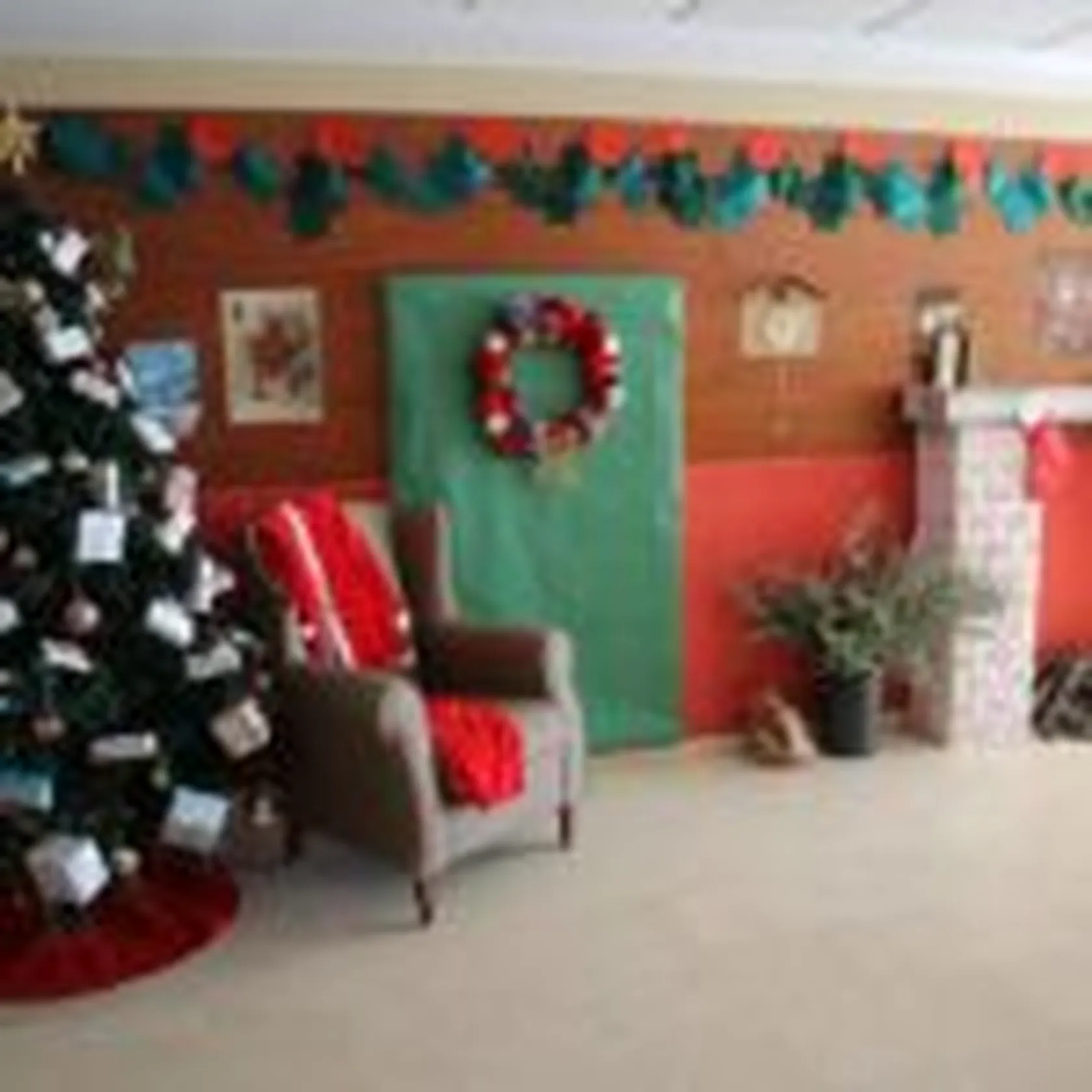 Decoracion-Navidena-DomusVi-Santa-Pola-2021-2-150x150.jpg