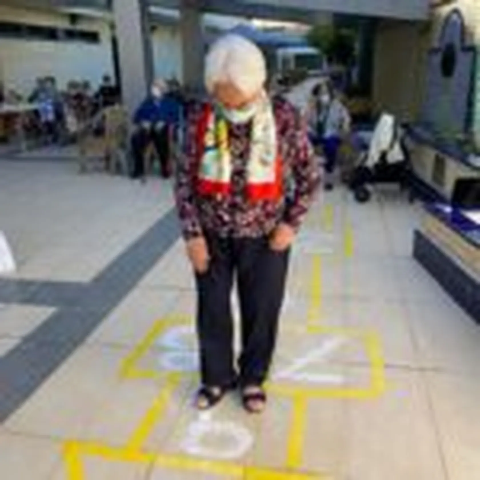 DomusVi-Tres-Cantos-juegos-populares-tradicionales-4-150x150.jpg