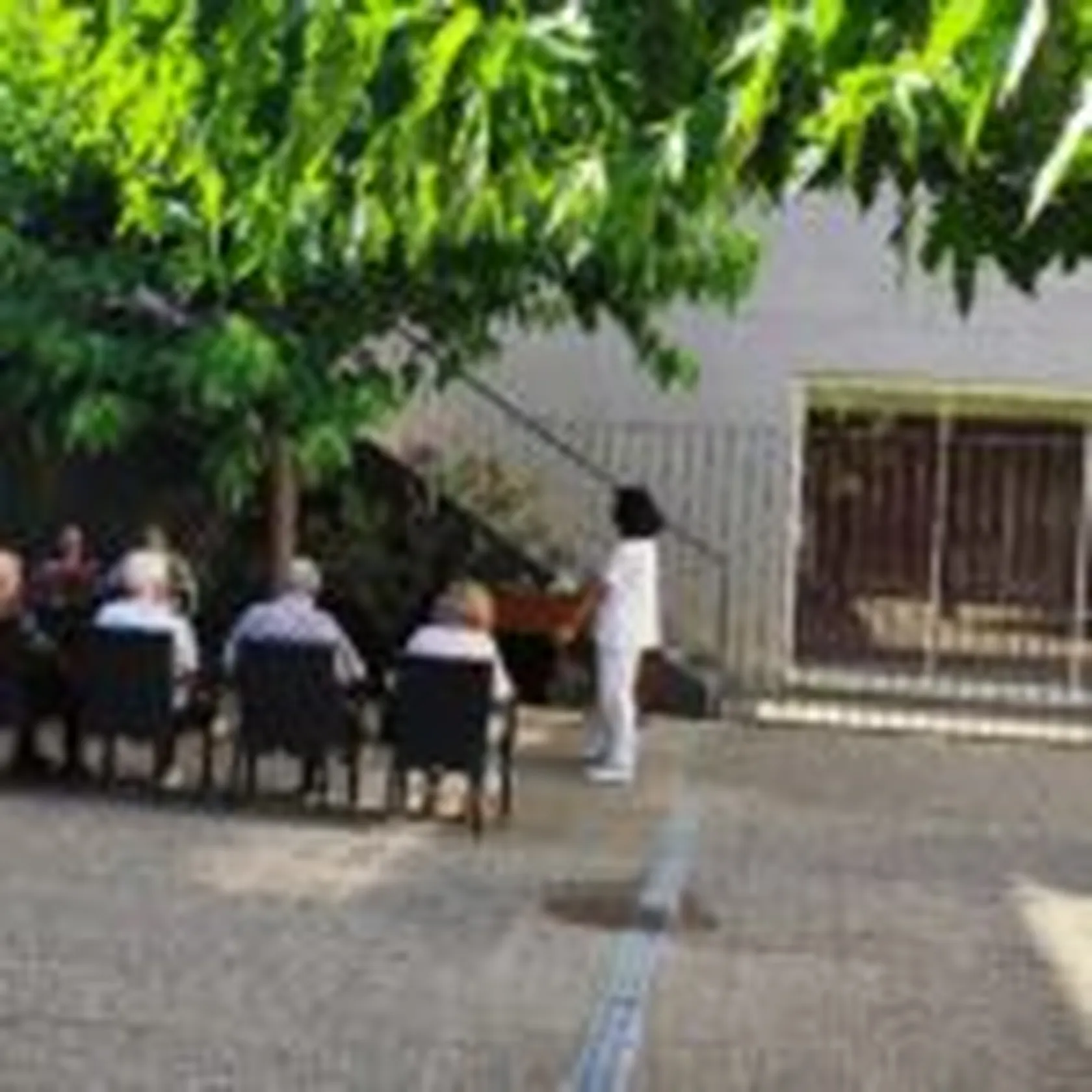 jardin-terapia-1-min-150x150.jpg