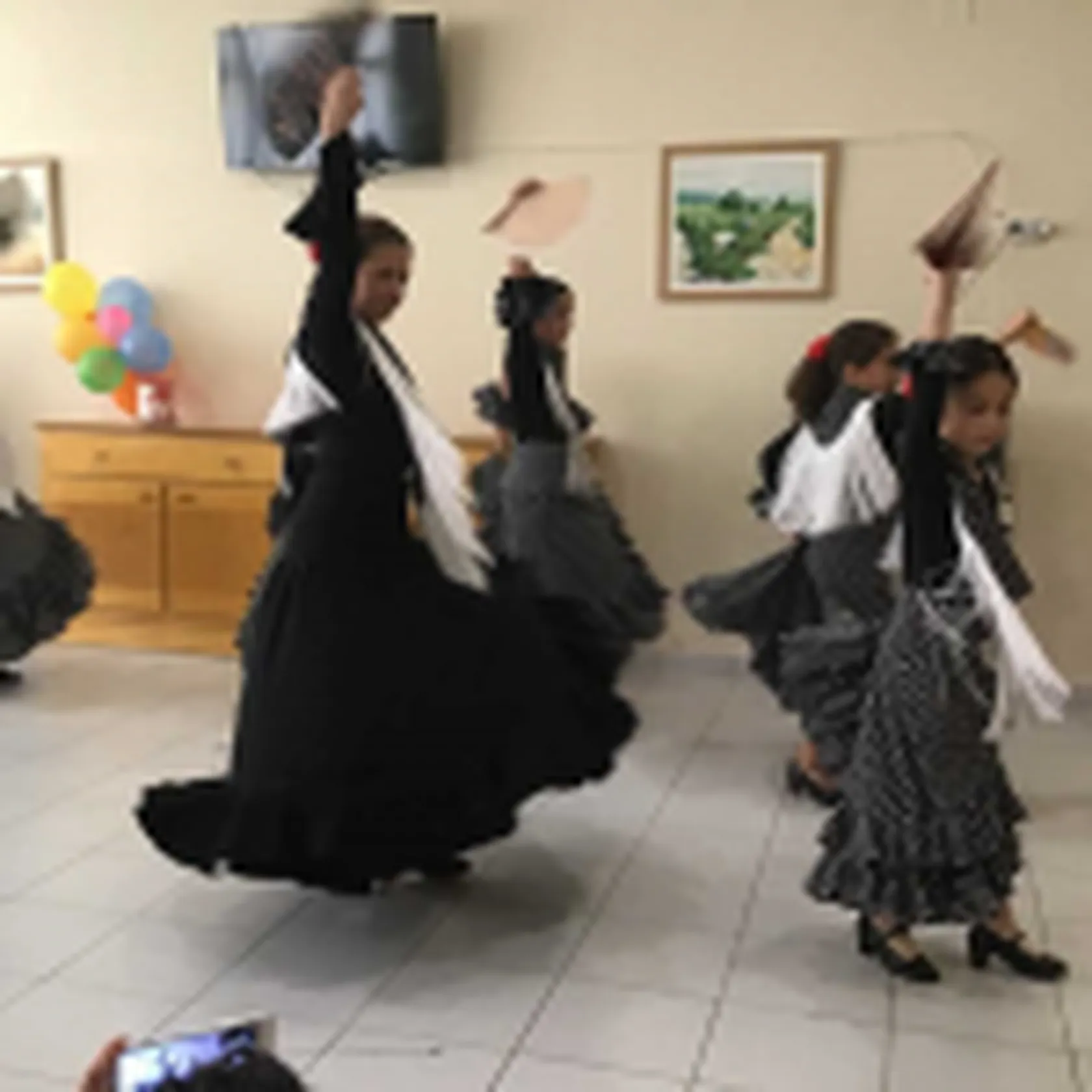 baile-5-150x150.png