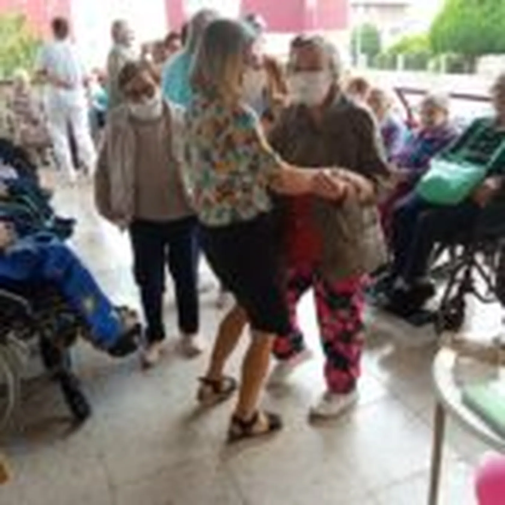 Baile-1-150x150.jpg