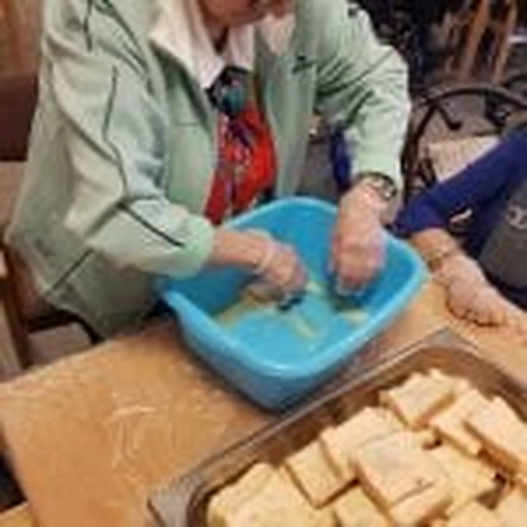 Torrijas-en-DomusVi-Alcalá-de-Guadaíra-150x150.jpg