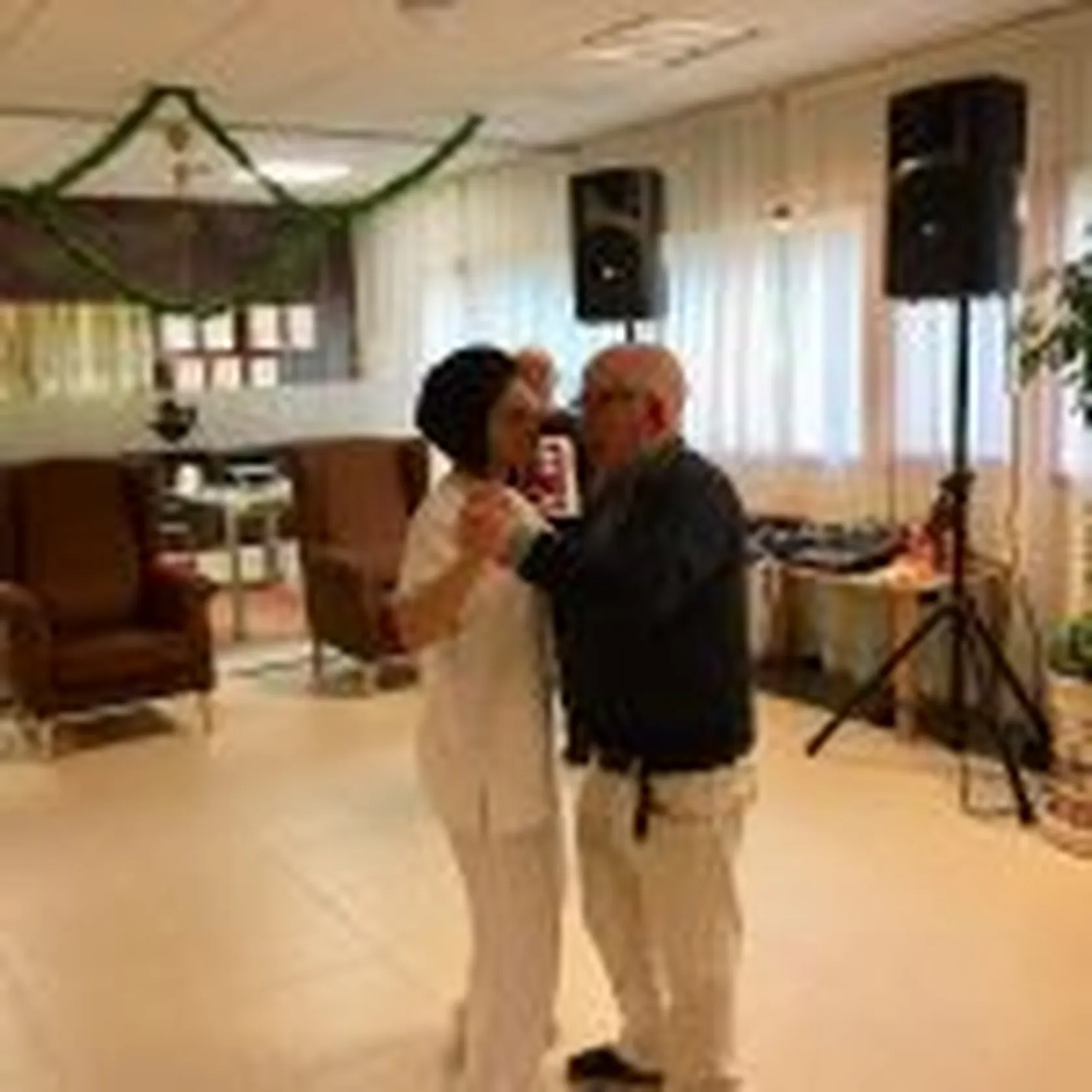 FDBN0150.jpg_-150x150.jpg