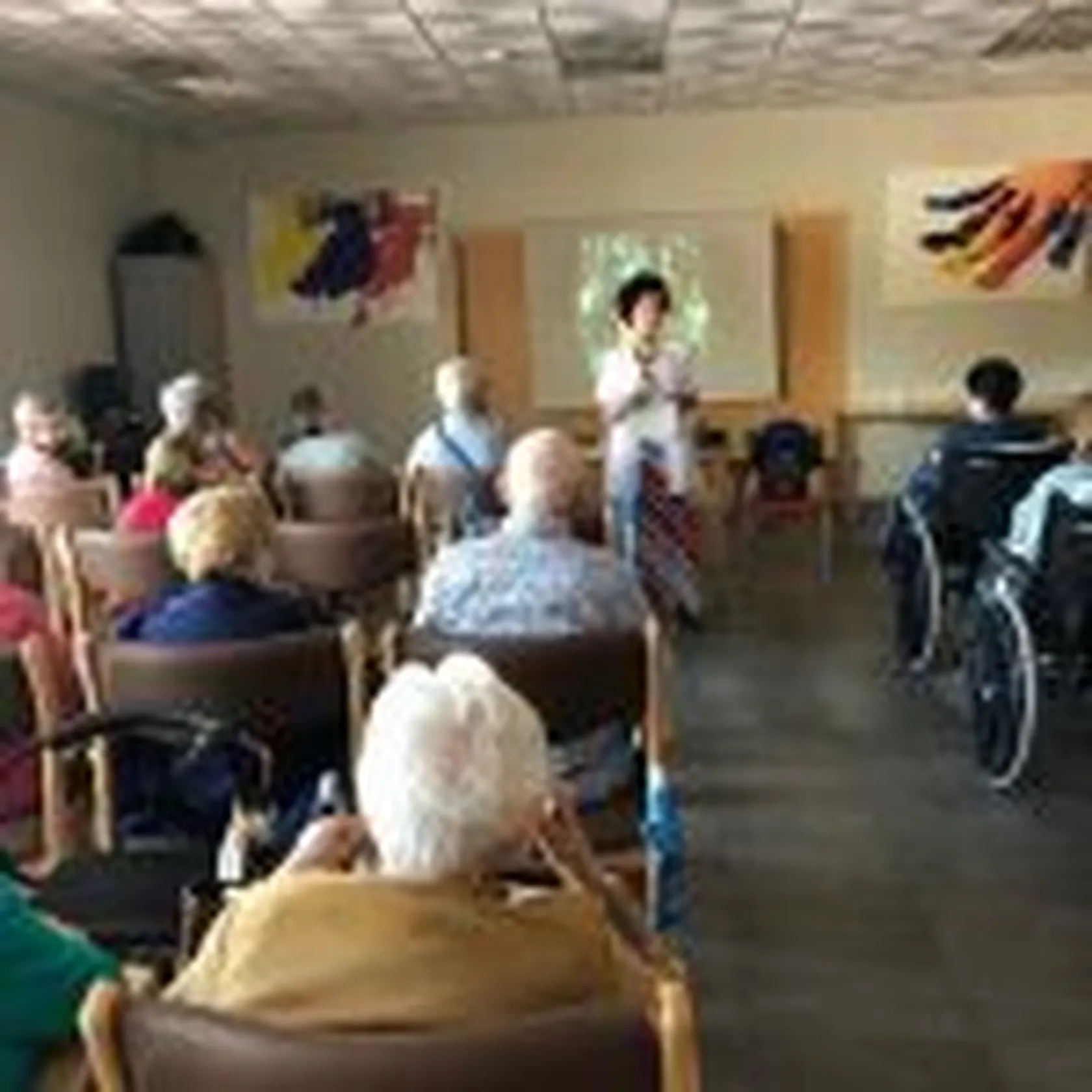 Musicoterapia-DomusVi-Alcalá-de-Guadaíra-1-150x150.jpg
