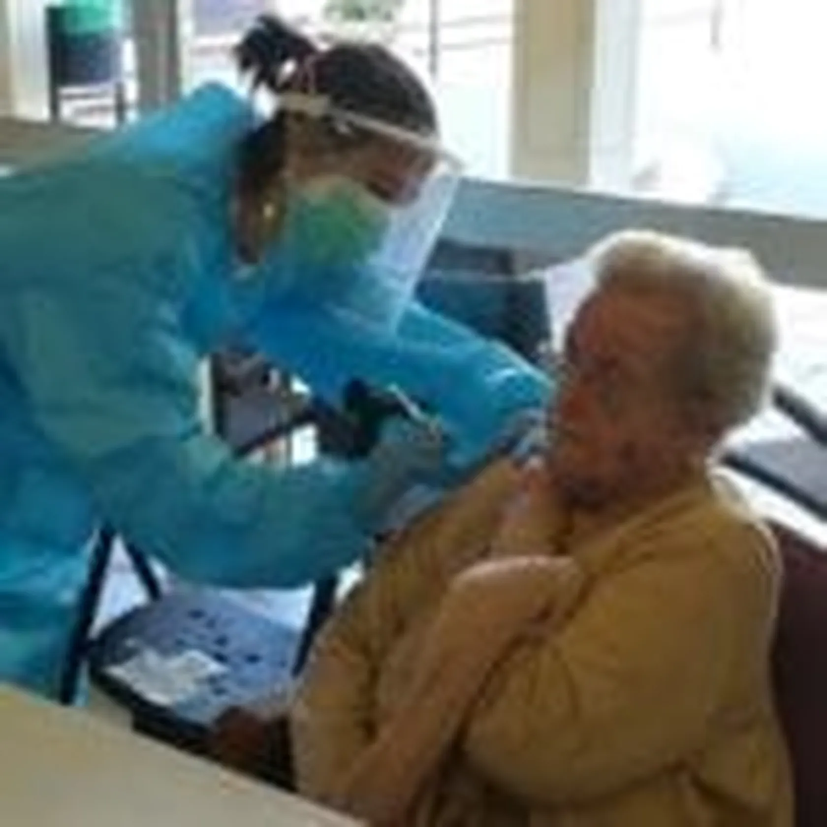 vacunacion-mayores-DomusVi-Fuentesol-150x150.jpg