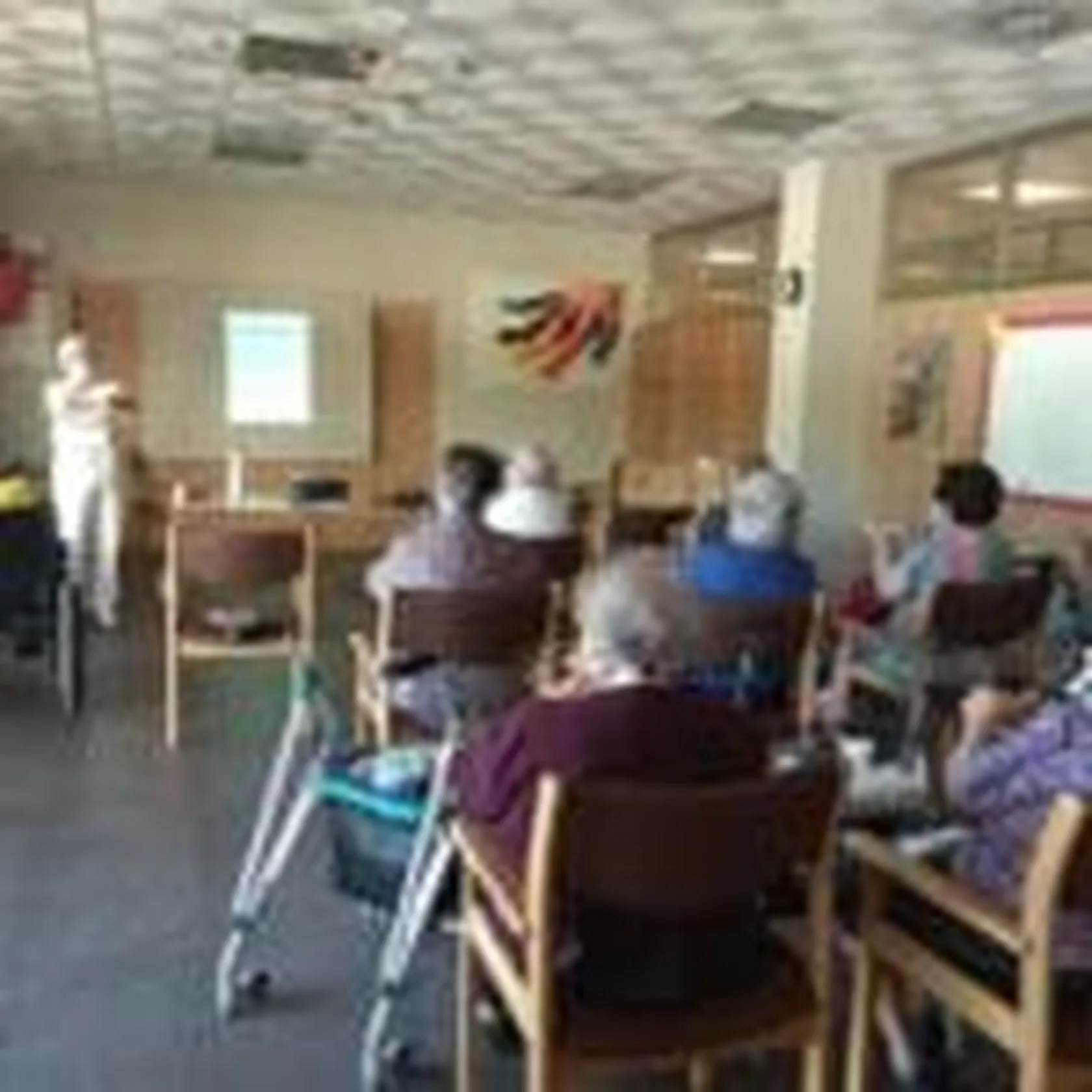 Participamos-en-taller-preventivo-covid-19-DomusVi-Alcalá-de-Guadaíra-150x150.jpg