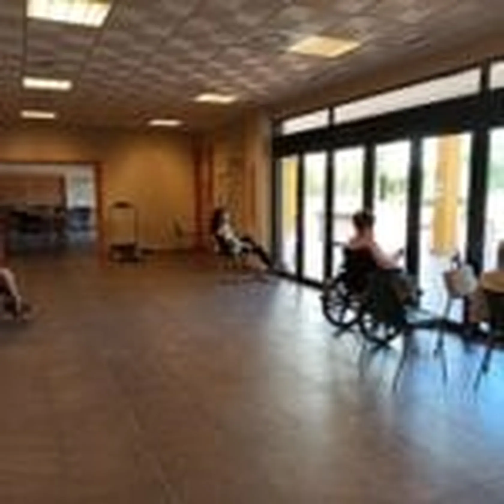 Actividad-física-DomusVi-Alcalá-de-Guadaíra-150x150.jpg