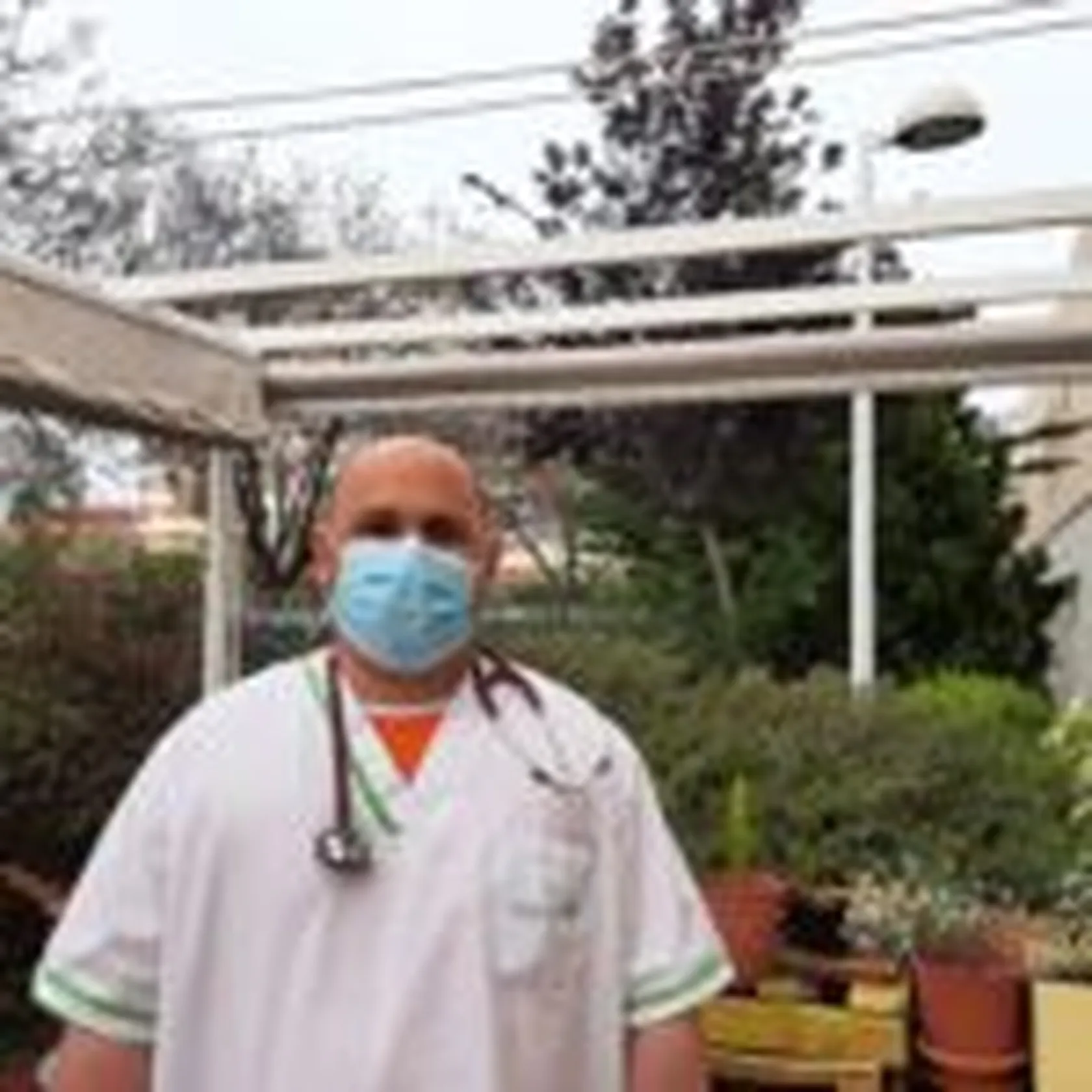 Medicos-1-150x150.jpg