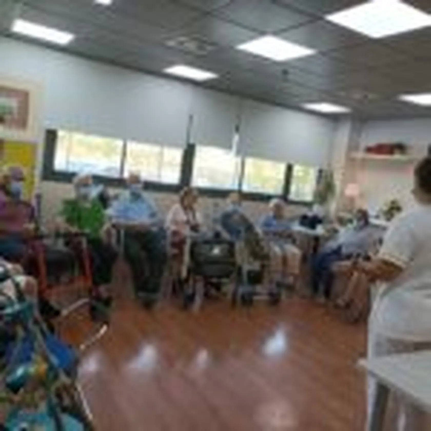 DomusVi-Tres-Cantos-taller-de-relajacion-2-150x150.jpg
