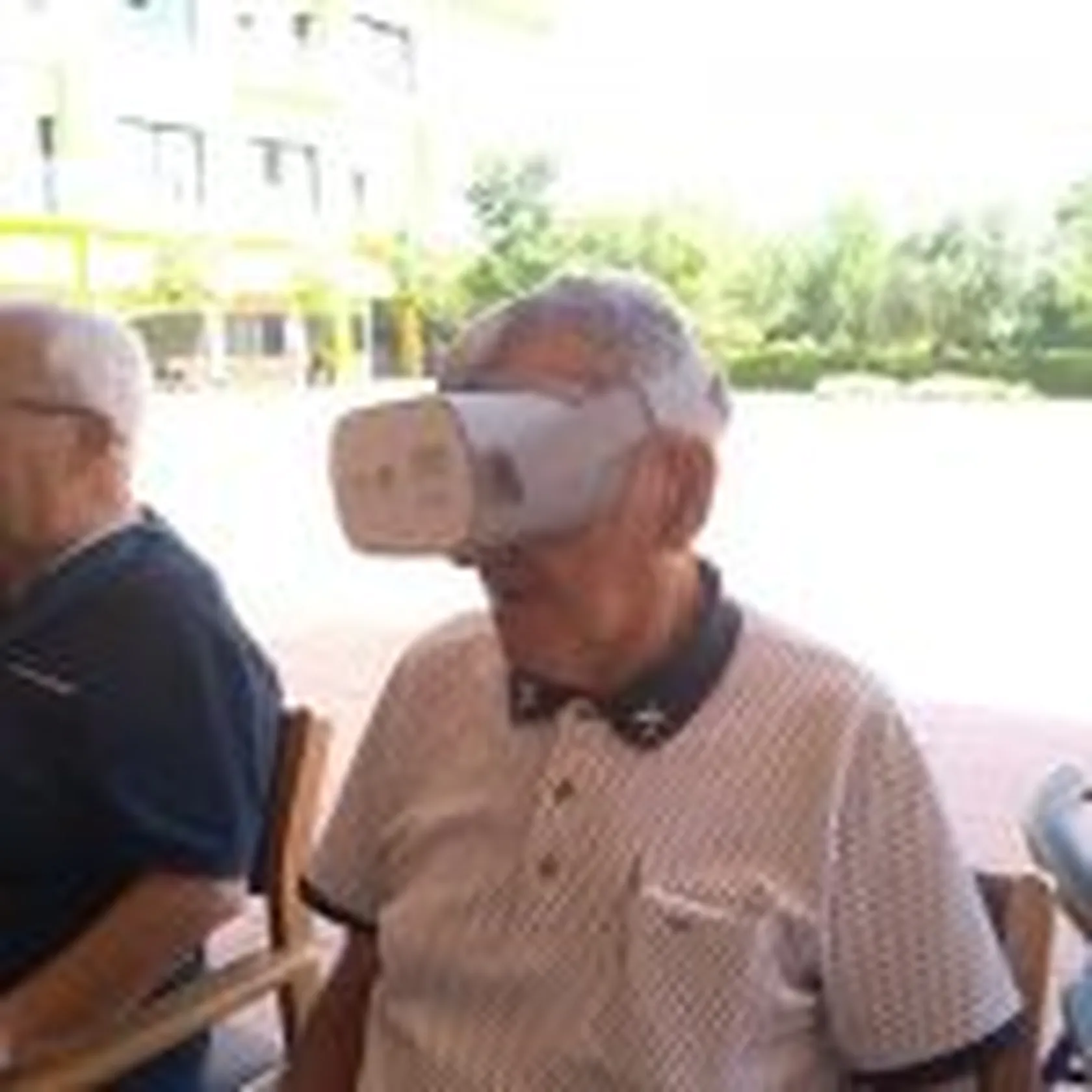 Gafas-virtuales-en-DomusVi-Alcalá-de-Guadaíra-150x150.jpg