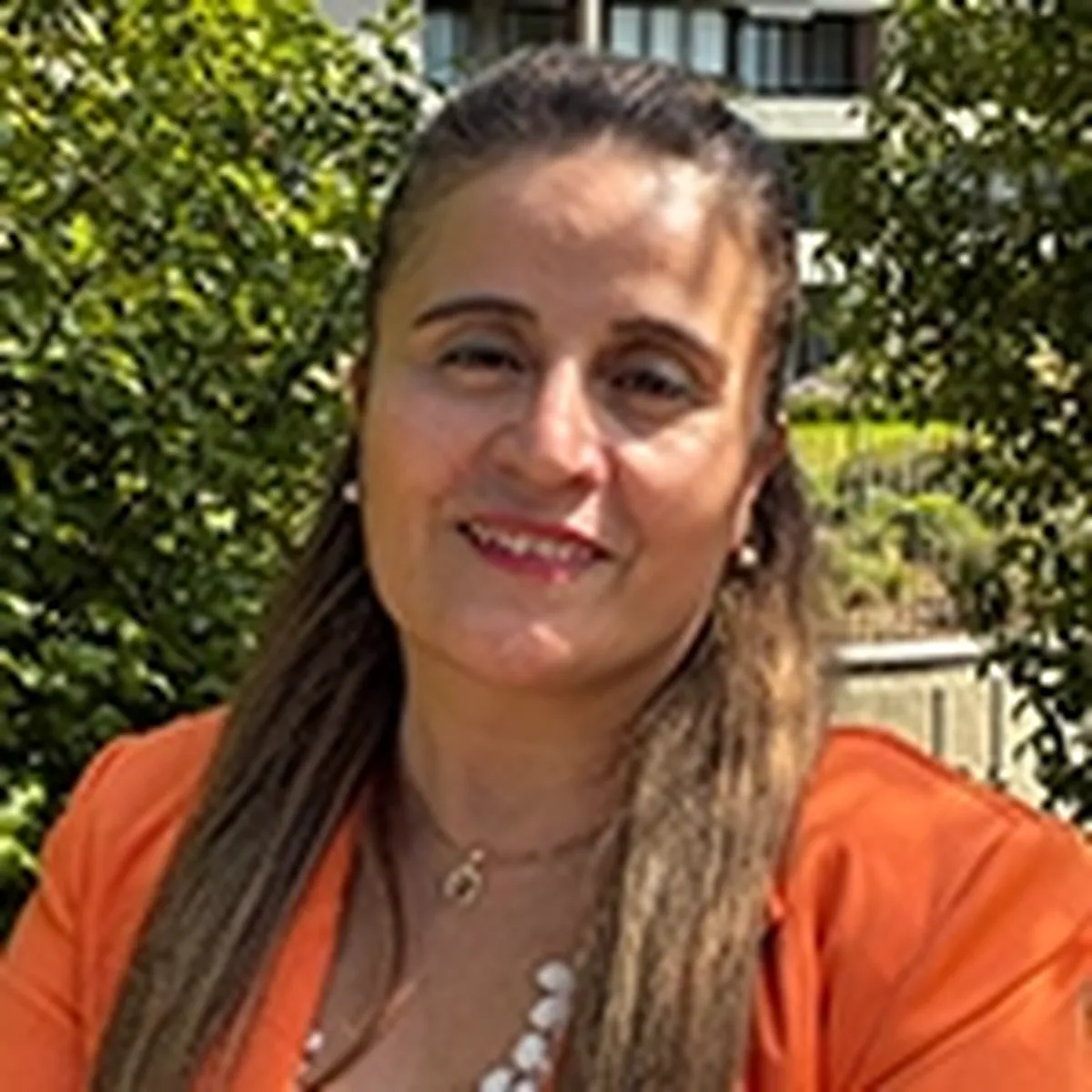 Luz Zuñiga - gerente de Acalis Jardines de Valle Alegre