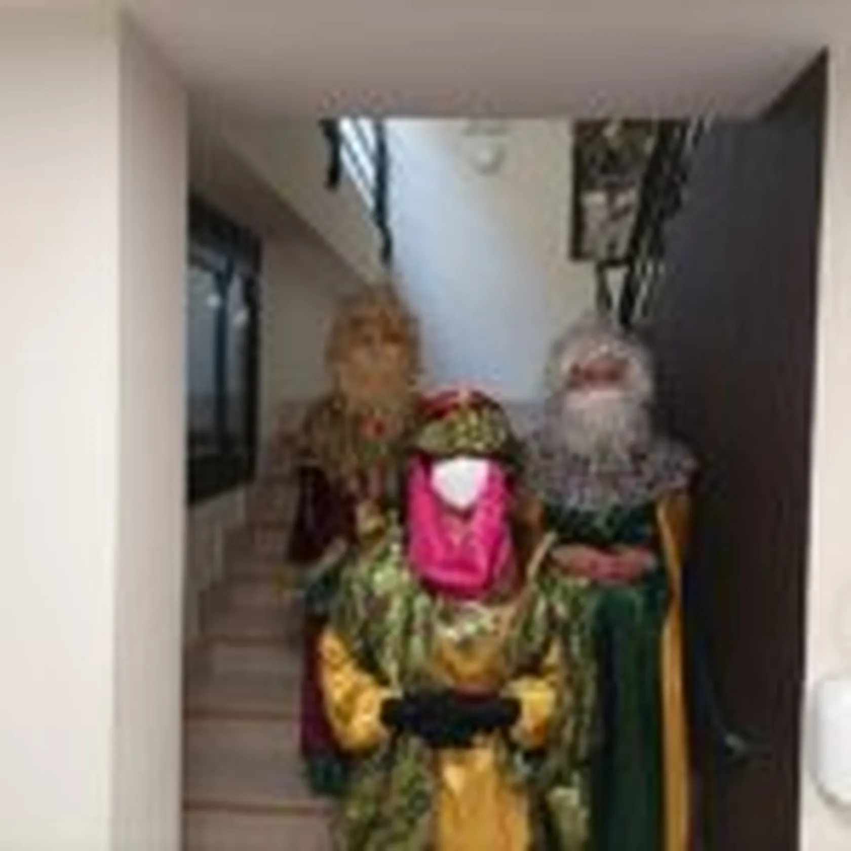 reyes12-150x150.jpg