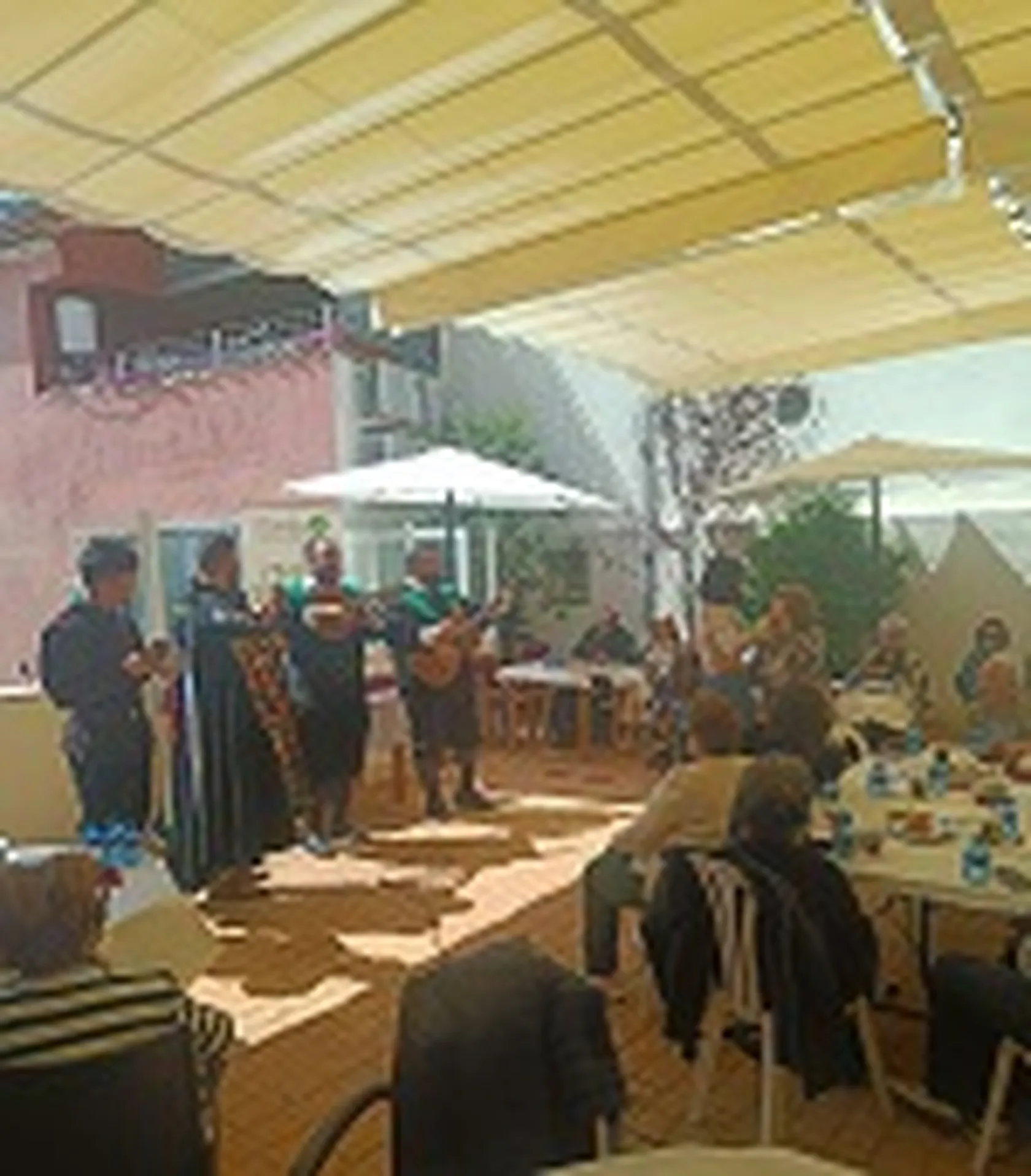 6d1fafbe-3e59-45b9-84e2-44de16d4af99.jpg