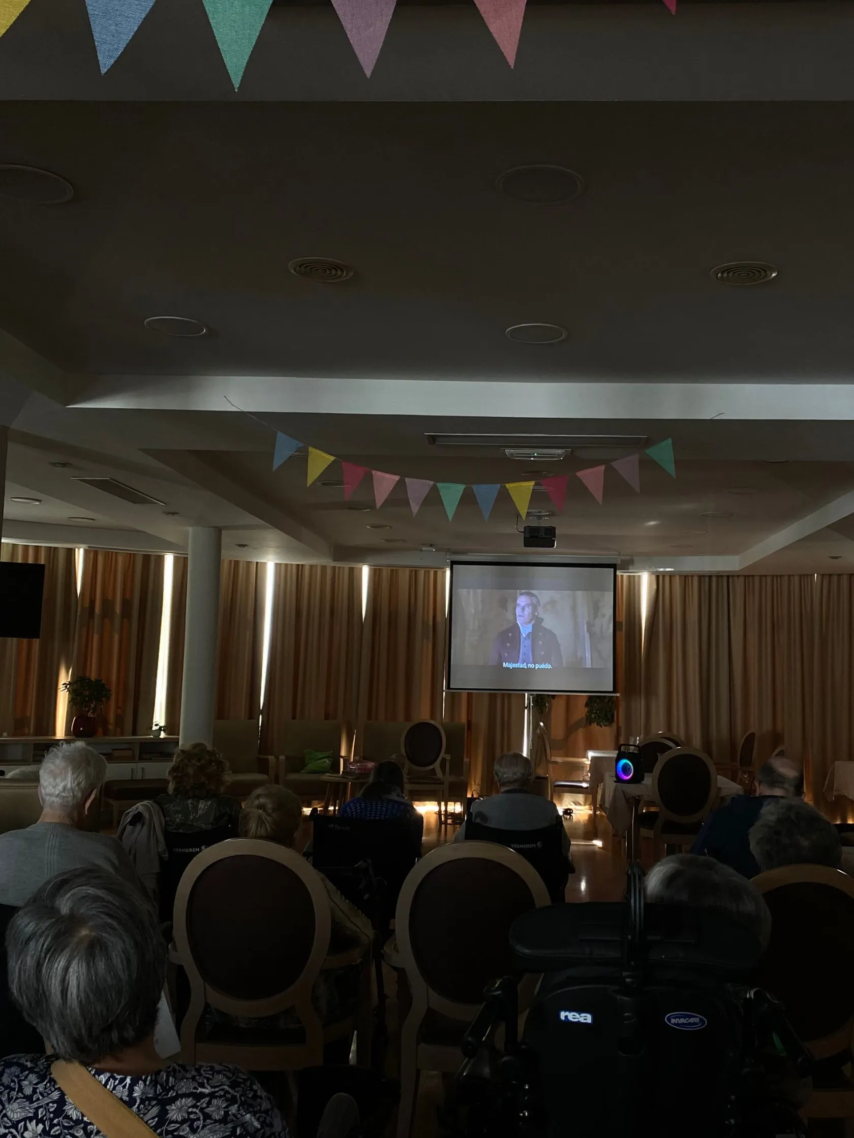 65186d2d-4f31-4b90-85f7-f68f9eb6e088.jpg