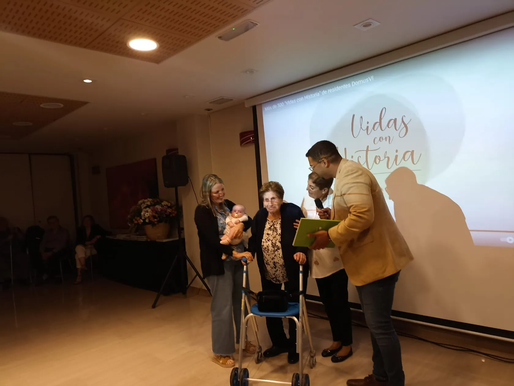 16052024100225SSSvidas con historia 2.jpg