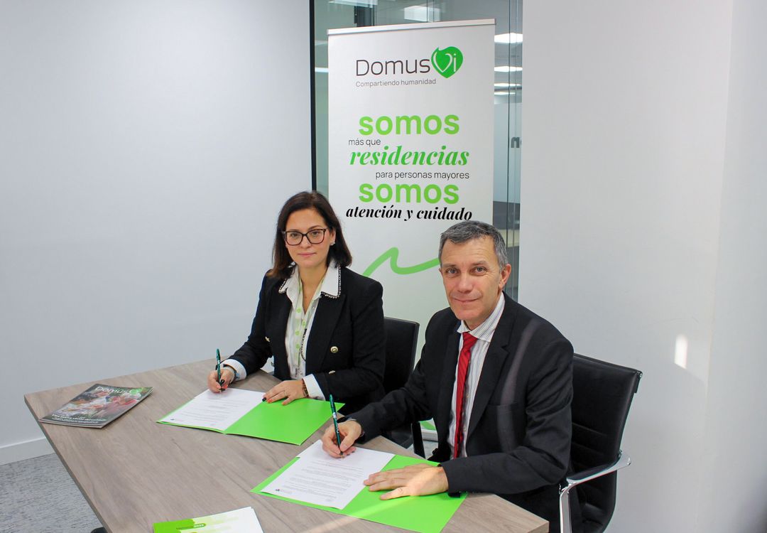 Firma Convenio DomusVi-Universidad VIU