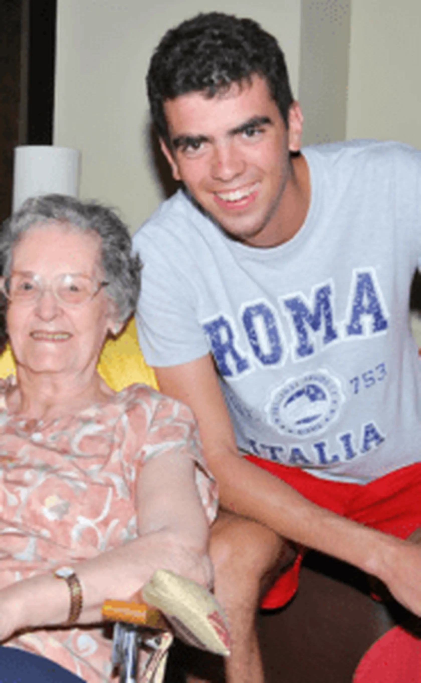 foto-fina-y-nieto-185x300.png