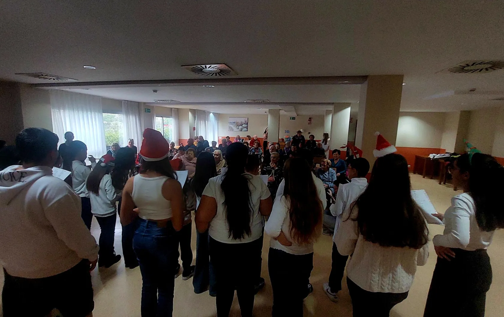 4bddc9aa-be8e-443c-bf7a-e57169d5cc51.jpg