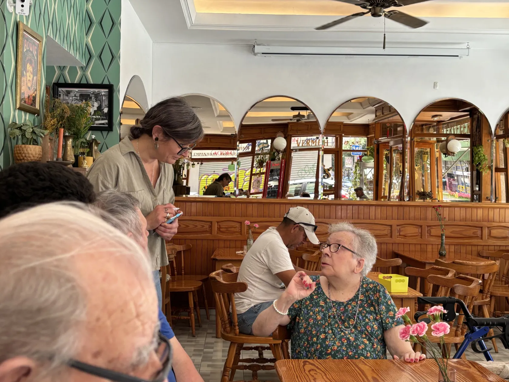 77f18623-abd6-4511-94ad-c2d1f457cb60.jpg