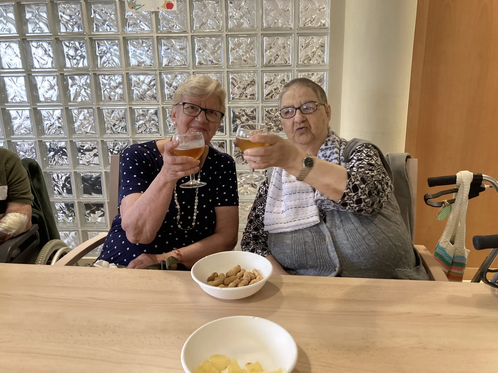 aaec18e4-13bc-4d0e-a0e0-1c5043dcbad4.jpg