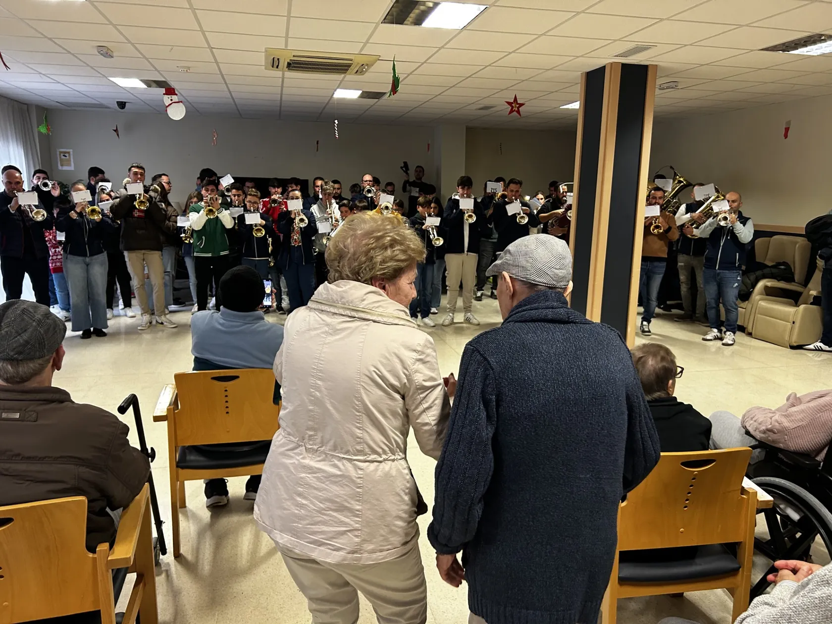 de1415f4-d5d1-41b1-aae5-a2f2c3e48825.jpg