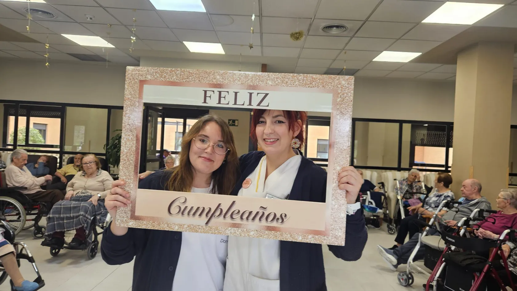 e5cf87bd-b6ba-42ed-a2a3-08b790ebd696.jpg