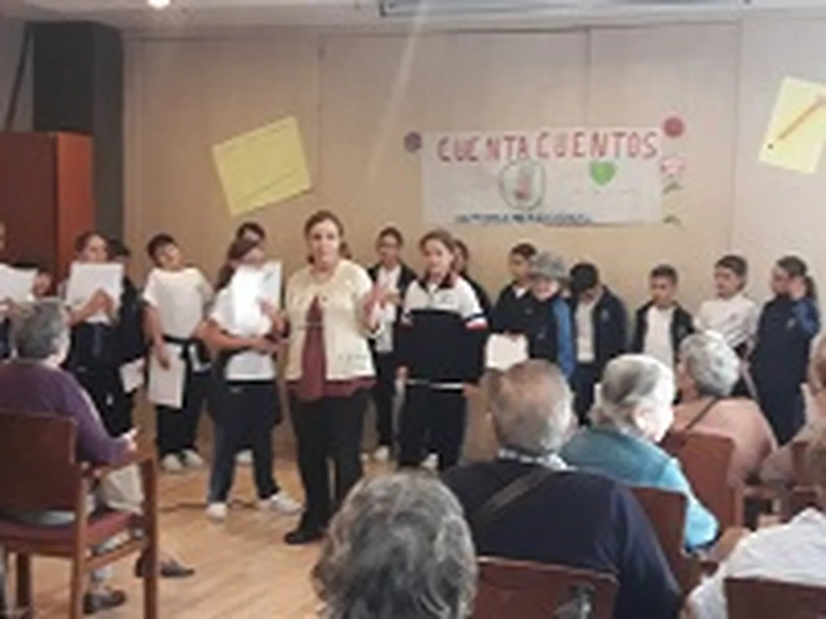 Cuentacuentos-DomusVi-Santa-Justa4.jpg