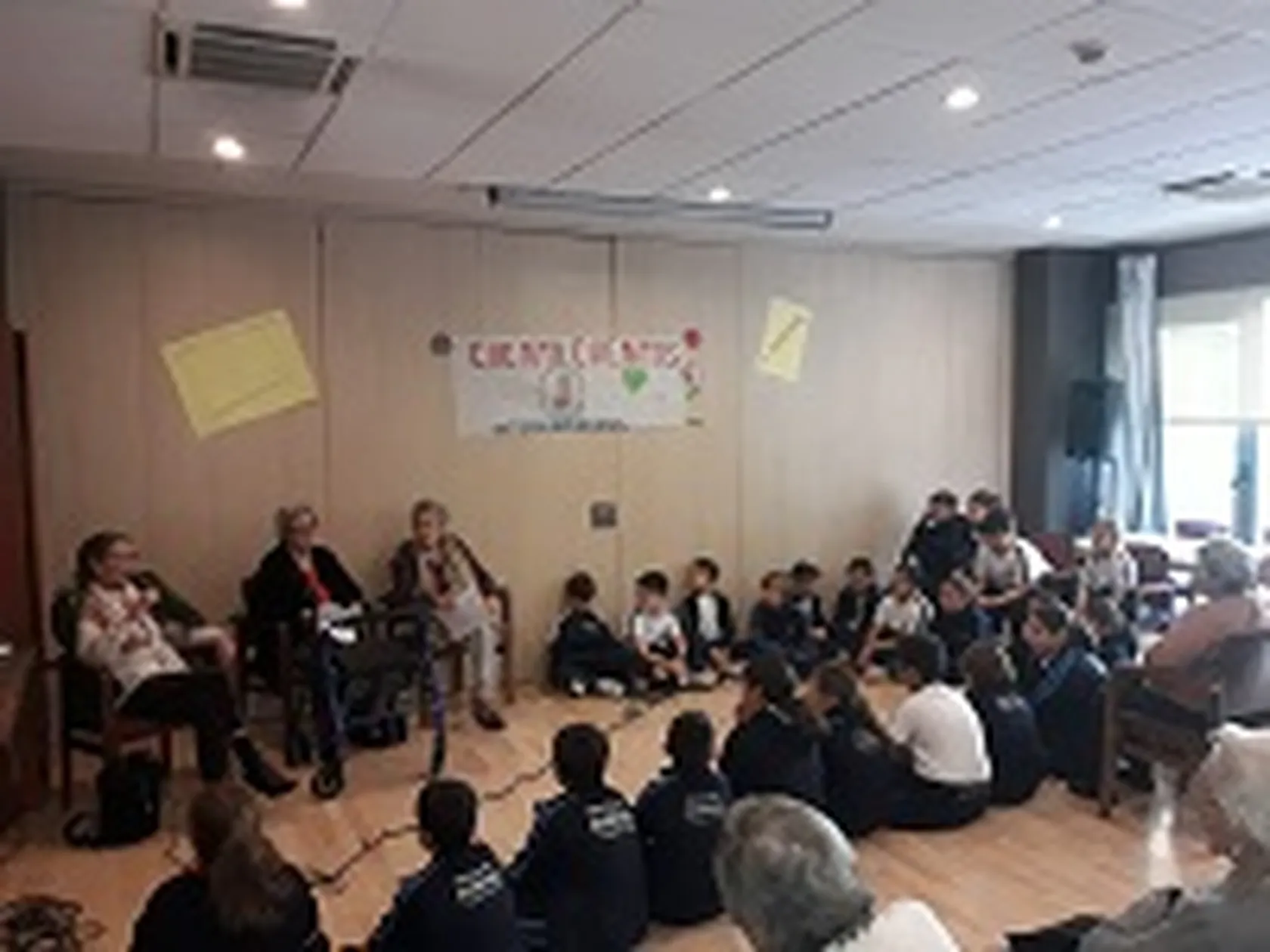 Cuentacuentos-DomusVi-Santa-Justa-1.jpg