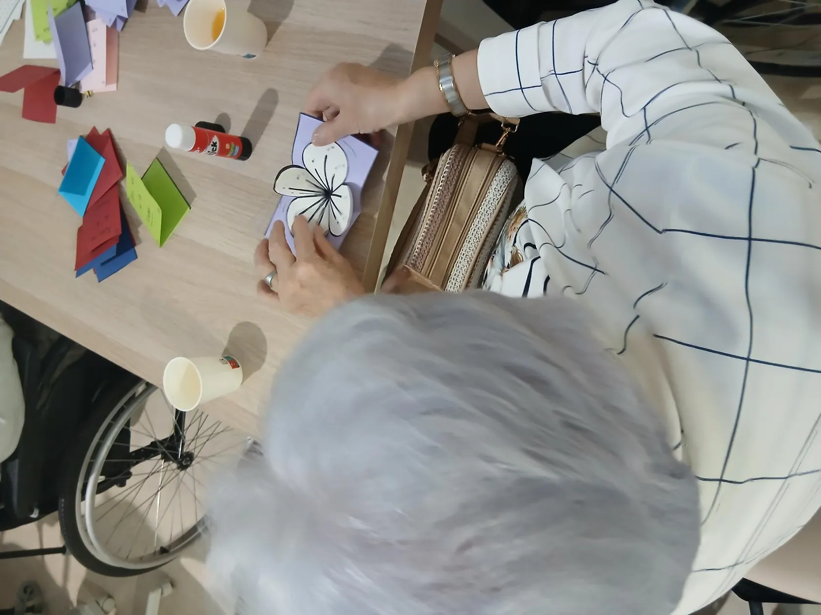 eec99cb7-e0e5-48ee-9a10-d42fafe40e6c.jpg