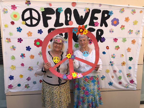 Fiesta temática flower power