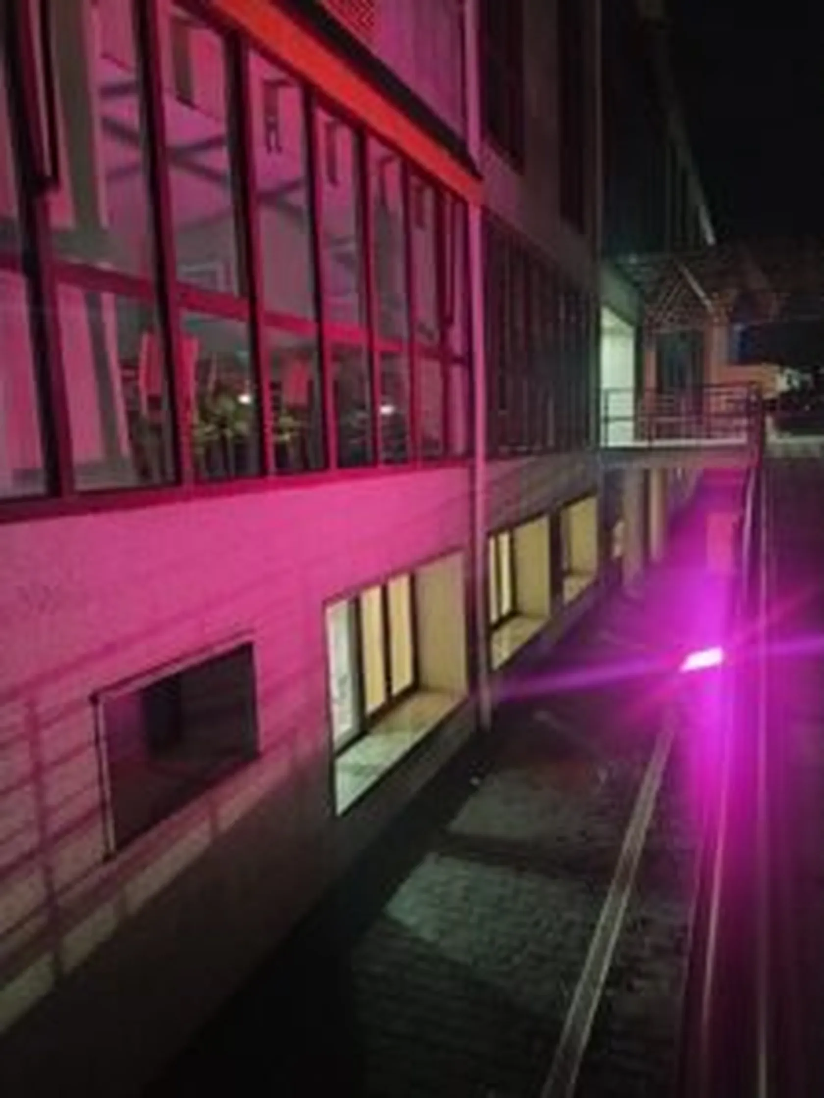 5264086A-0B0B-44A0-AB6C-2023D2C05813-225x300.jpeg