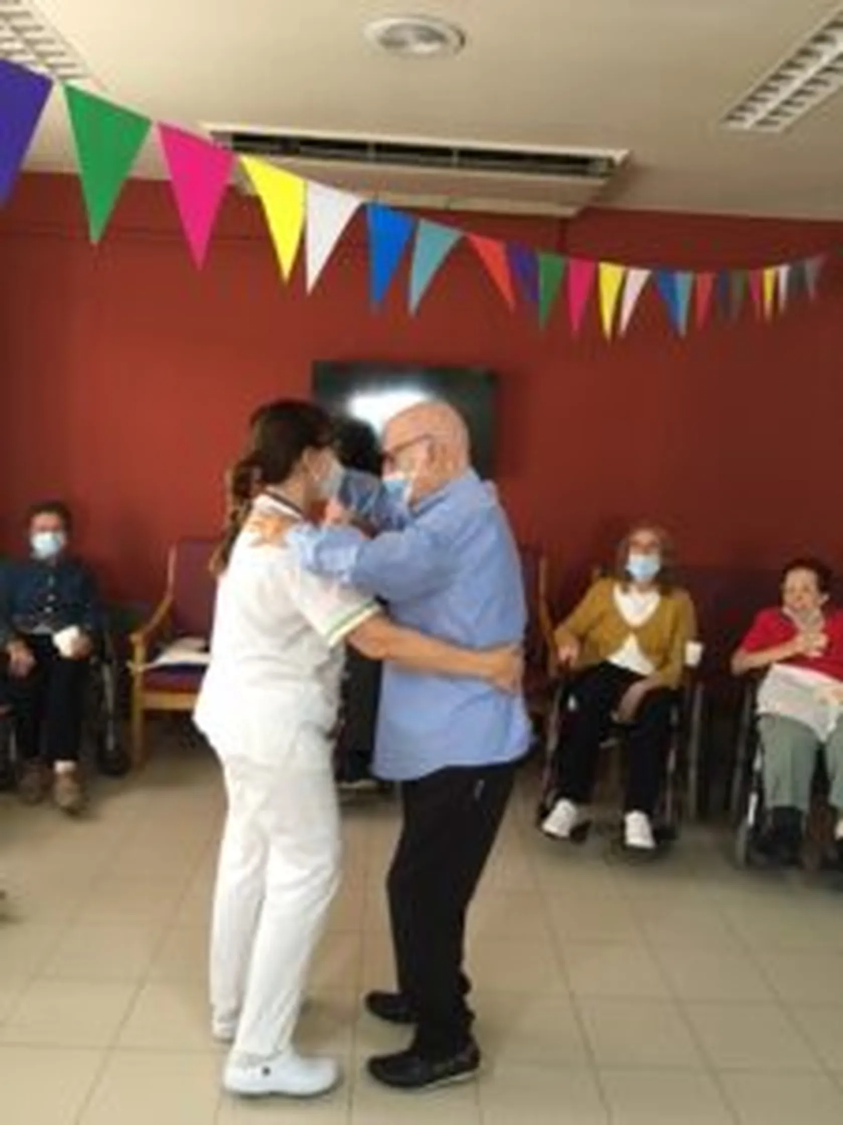 baile-antonio-1-225x300.jpg